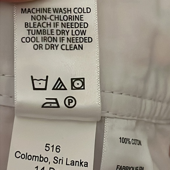 ⭐️Bogo⭐️ Lilly Pulitzer Sz 00 Callahan short flamingo design - Picture 11 of 11